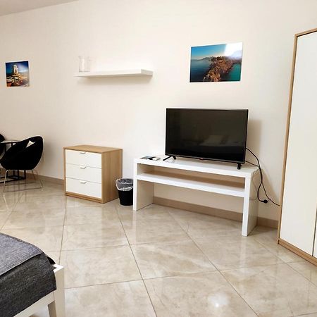 B&B Flavilla Santa Flavia Ngoại thất bức ảnh