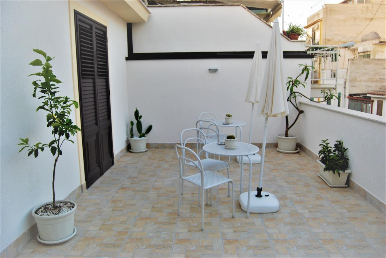 B&B Flavilla Santa Flavia Ngoại thất bức ảnh